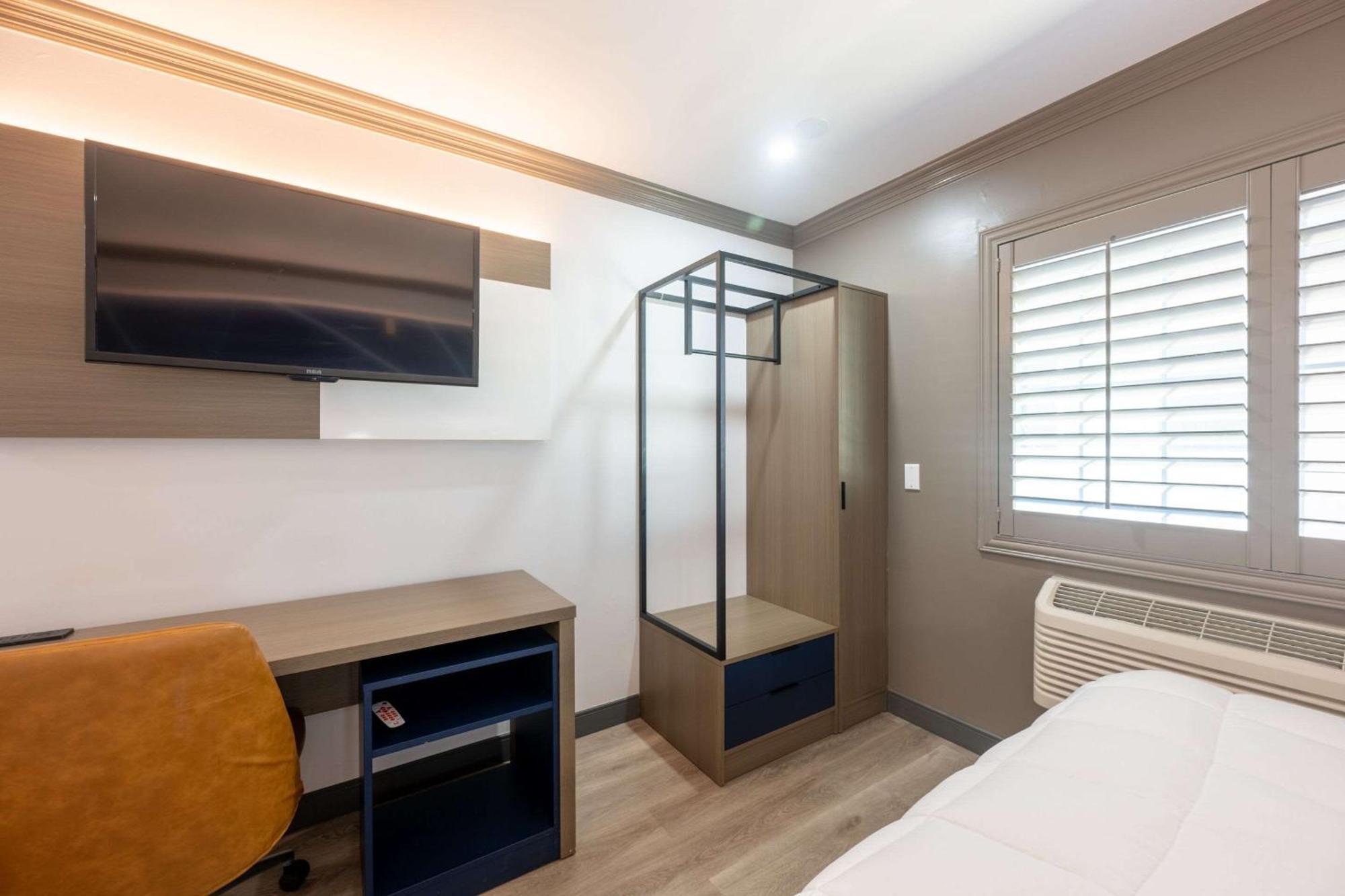 Torrance Inn Lax Airport Area Bagian luar foto