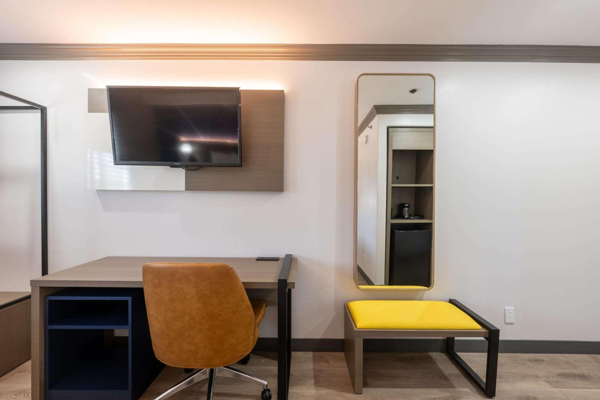 Torrance Inn Lax Airport Area Bagian luar foto