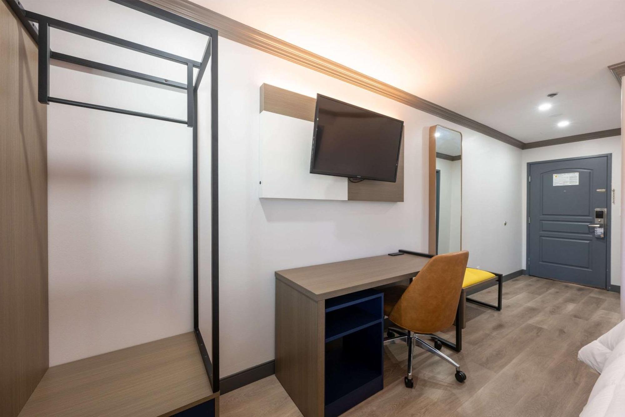Torrance Inn Lax Airport Area Bagian luar foto